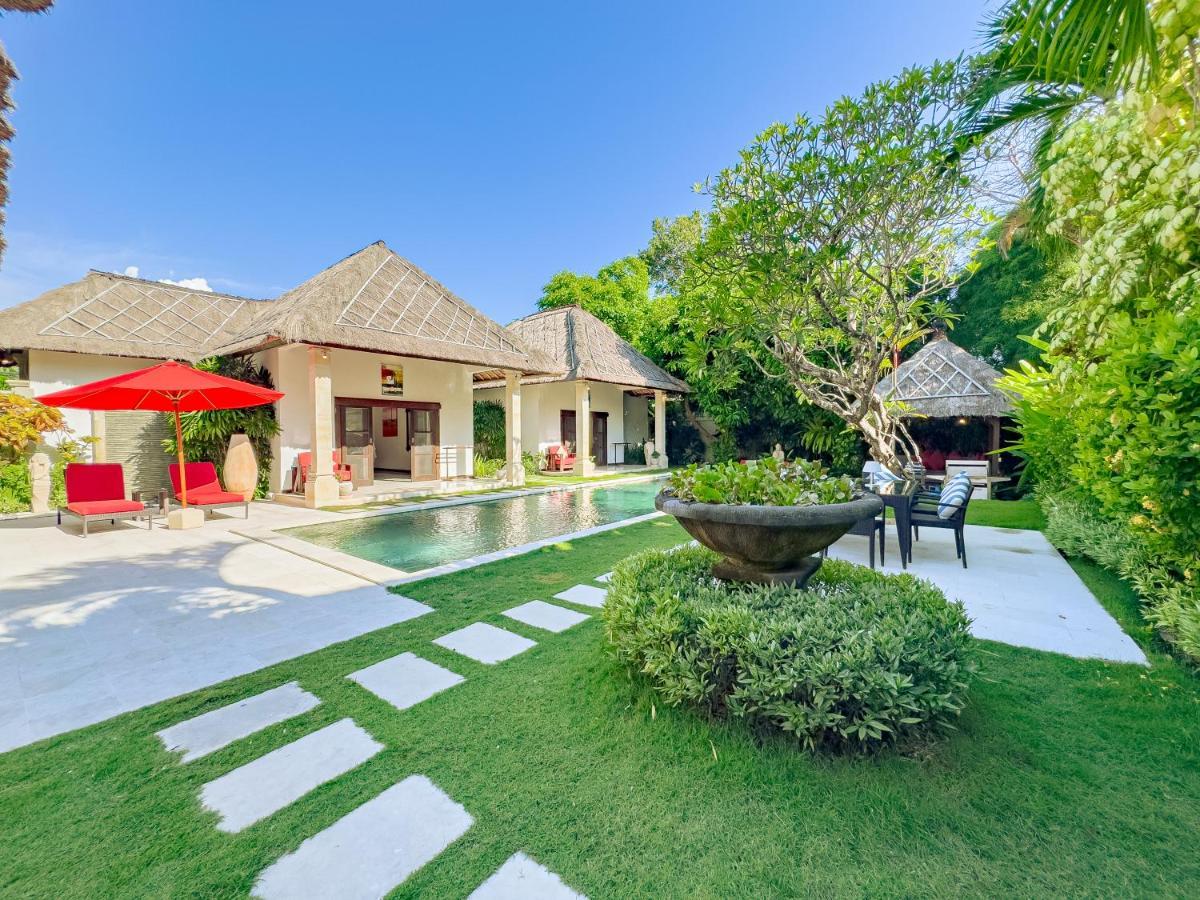 Villa Bugis Abimanyu Seminyak מראה חיצוני תמונה
